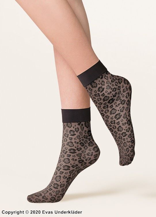 Women's socks, non-restrictive cuffs, leopard (pattern)